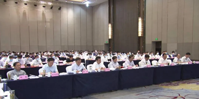 阜阳市强化金融服务实体经济发展座谈会暨政银企对接会召开