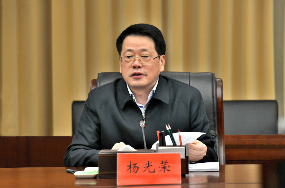 为了这些大事，市委书记与阜阳13位专家代表座谈！