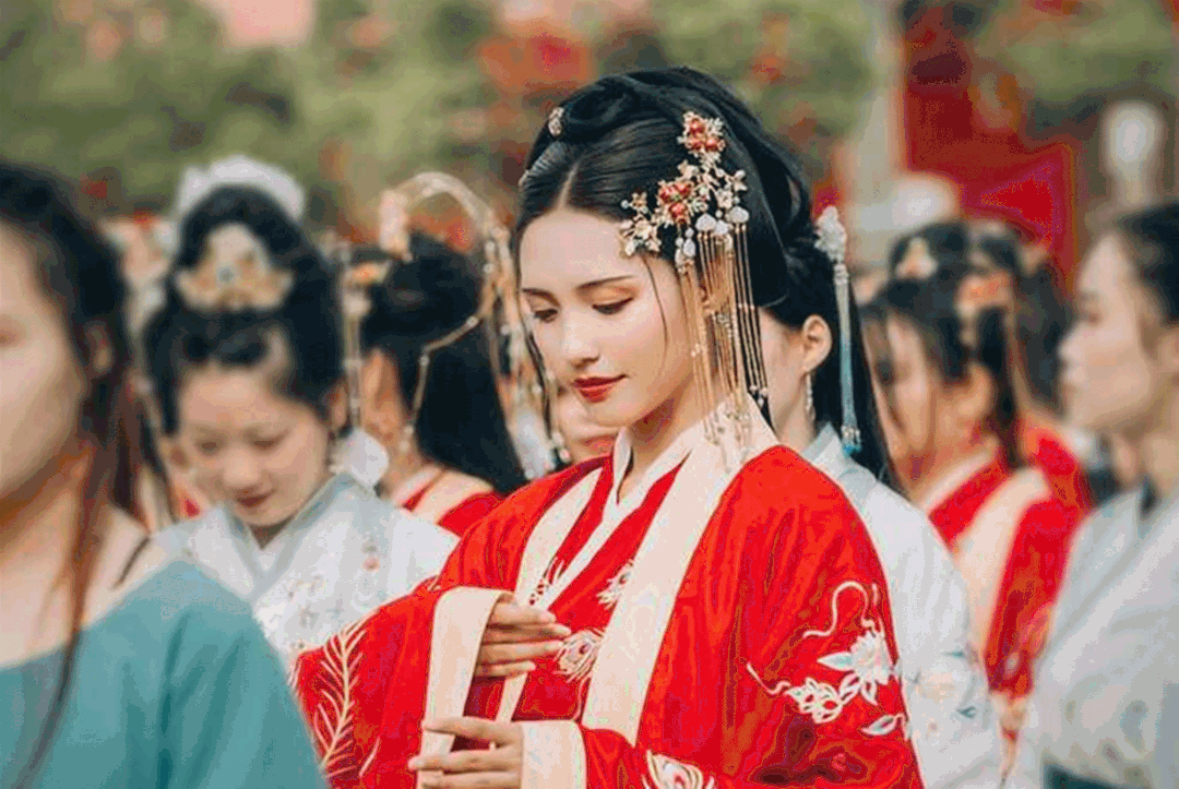 微信图片_20210225160105.gif 先别急!元宵节去哪玩?阜阳人看完这个再决定吧!