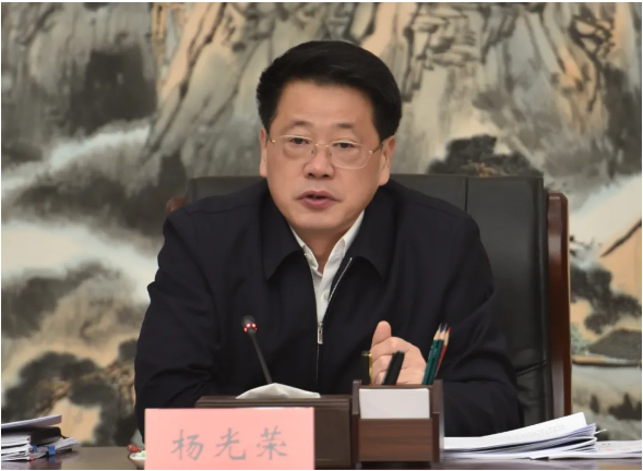 市委常委会会议强调:“三位一体”纵深推进党史学习教育、中央巡视整改和新一轮警示教育