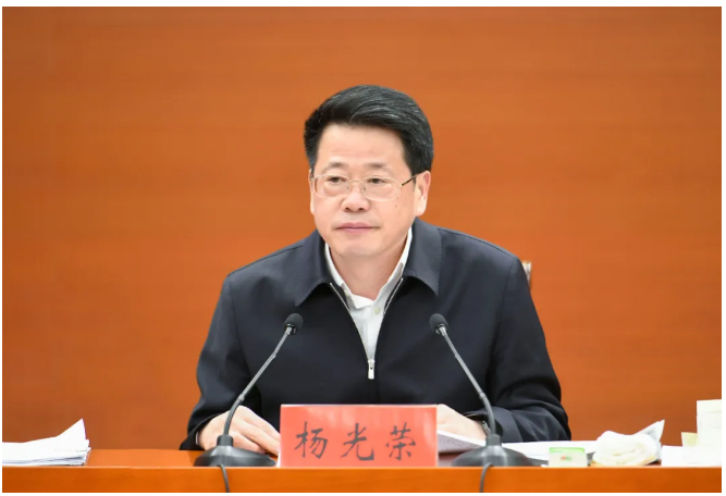 杨光荣深入临泉县调研督导:坚持把问题导向贯穿始终 一体推进“4+1”重点工作落准落细落实