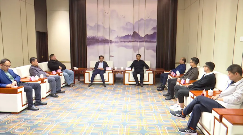 全省首家！阜阳创新开设“新媒体茶座” ！把网络人士请进门、听意见、交朋友