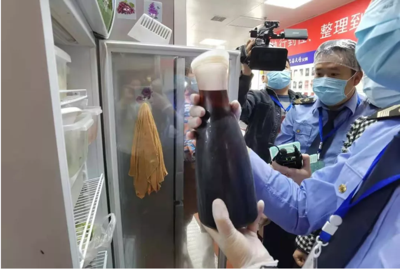 阜阳突查！这几家知名餐厅，当场责令整改！