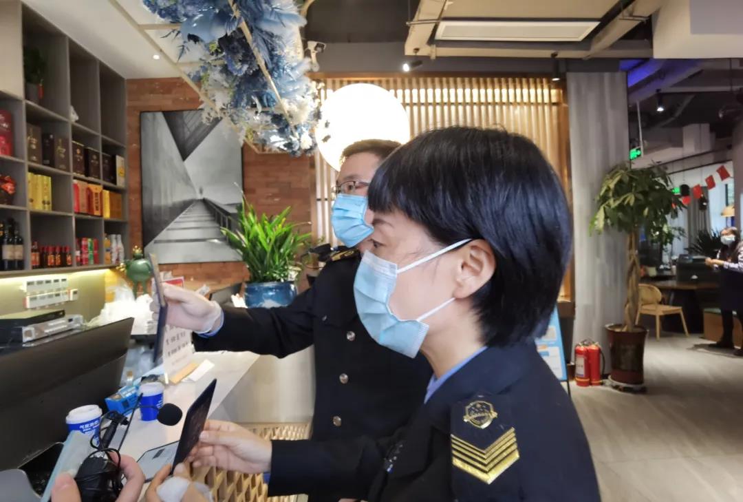 微信图片_20211106162522.jpg 阜阳这两家餐厅被突查!当场查出….