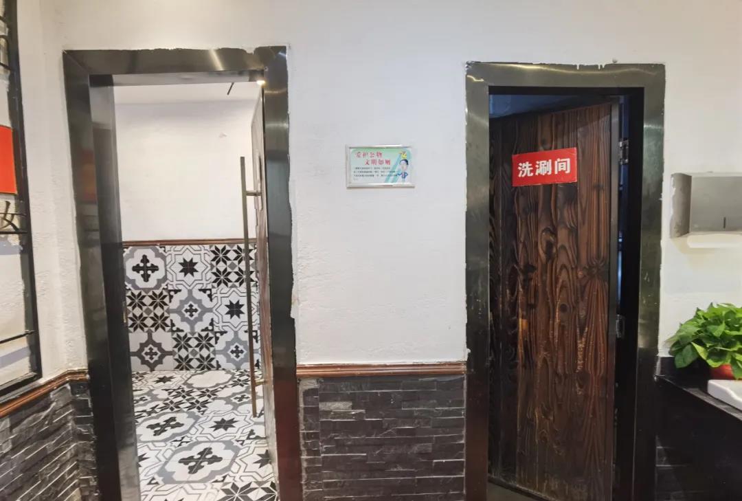 微信图片_20211106172329.jpg 阜阳这两家餐厅被突查!当场查出….
