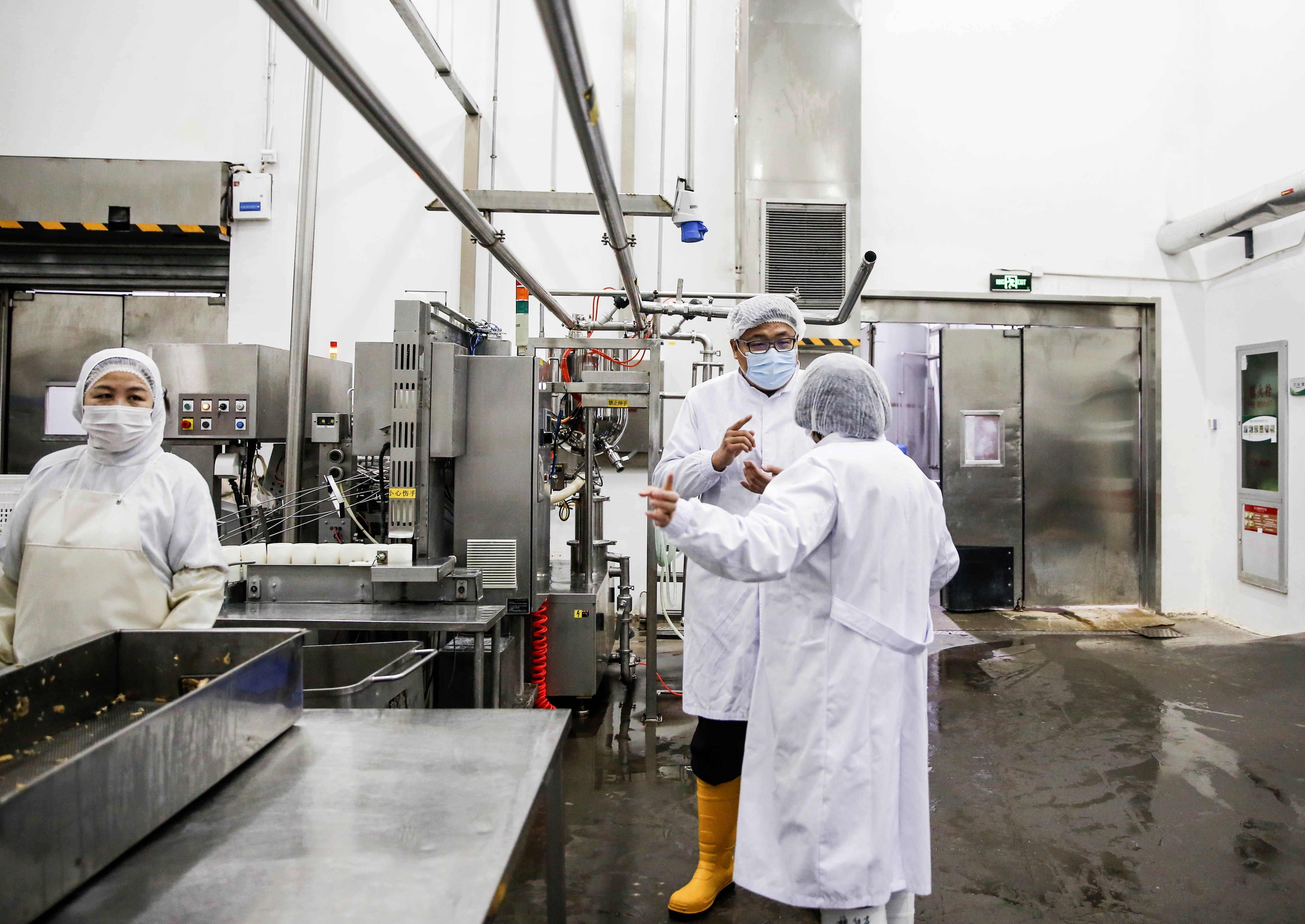 北京发放首张区级审批《食品生产许可证》