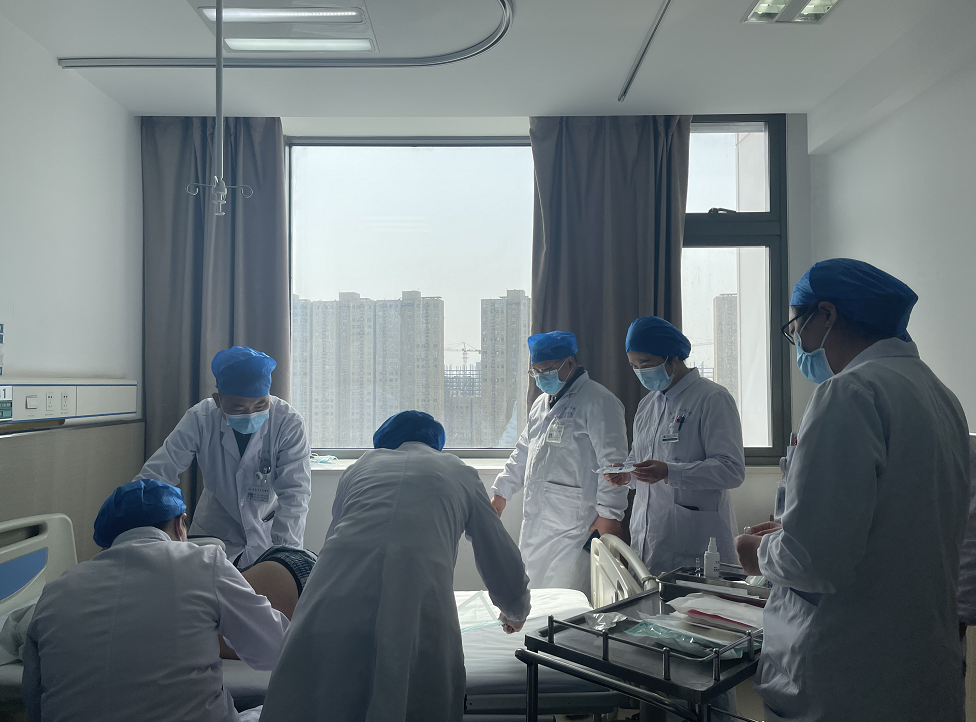 阜阳成人首针诺西那生钠注射液开打