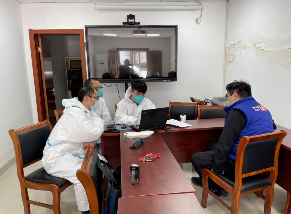 上海一超市员工截留保供商品加价销售涉嫌非法经营罪