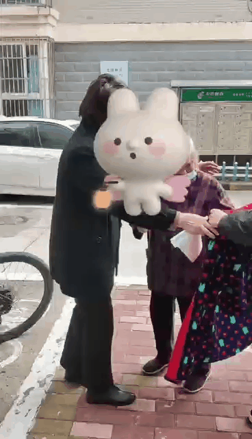 事发阜阳某小区！业主群一条信息，牵动众人心...