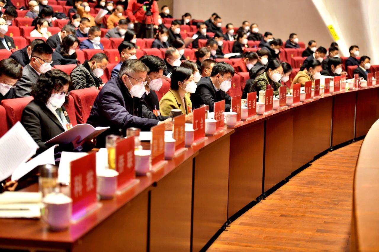 阜阳市政协六届二次会议隆重开幕