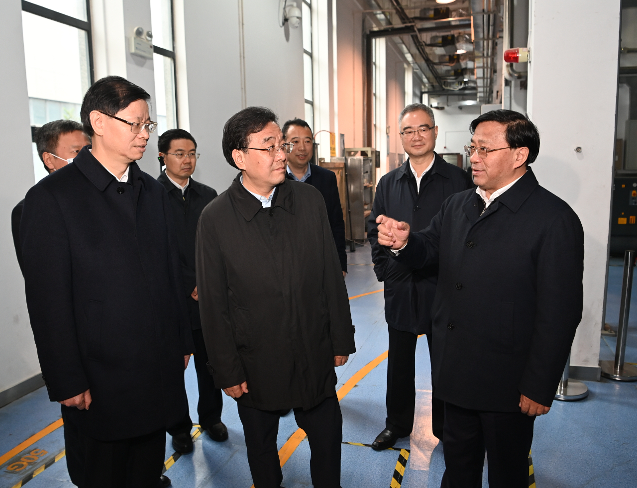 微信图片_20230323084648.jpg 共担国家战略新使命 同谱皖苏合作新篇章 江苏省党政代表团来皖考察 信长星许昆林率队 韩俊王清宪陪同